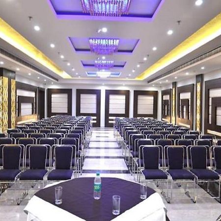 Hotel Seven Hills Tower Agra  Esterno foto