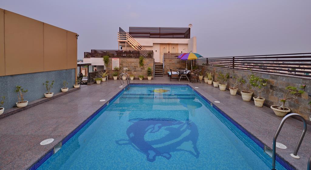 Hotel Seven Hills Tower Agra  Esterno foto
